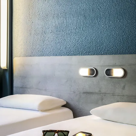 Ibis Budget Centre - Gare Saint Jean Burdeos