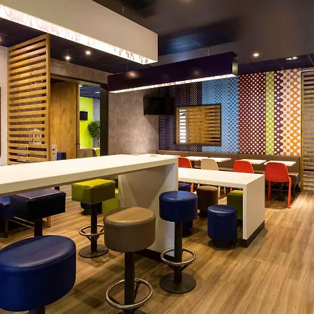 Hotel Ibis Budget Centre - Gare Saint Jean 2*
