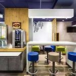 Hotel Ibis Budget Centre - Gare Saint Jean 2*